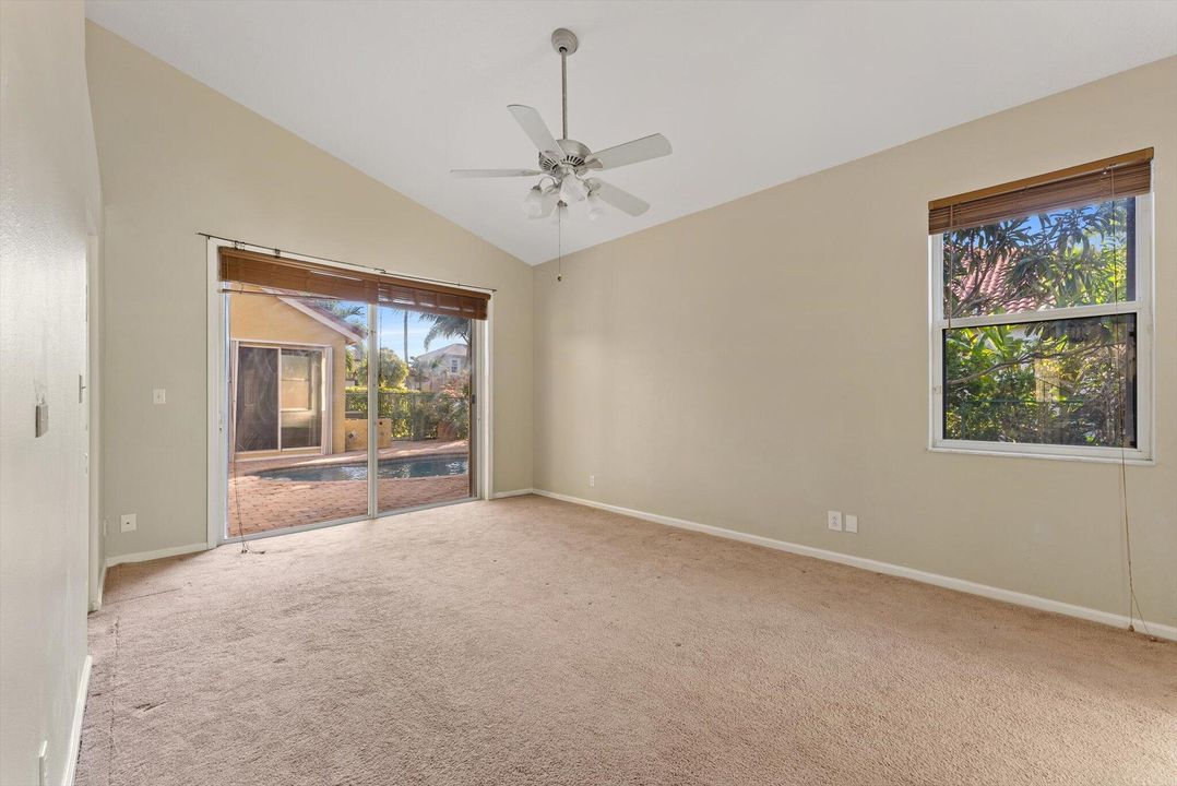 For Rent: $4,000 (4 beds, 3 baths, 1945 Square Feet)