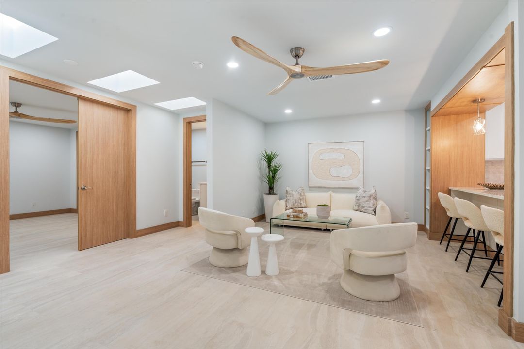 For Sale: $3,495,000 (3 beds, 3 baths, 2752 Square Feet)