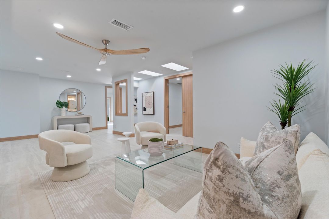 For Sale: $3,495,000 (3 beds, 3 baths, 2752 Square Feet)