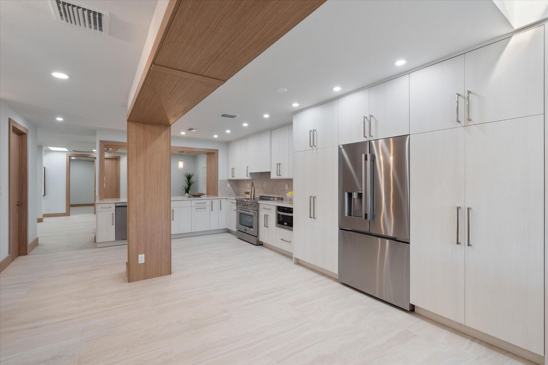 For Sale: $3,495,000 (3 beds, 3 baths, 2752 Square Feet)