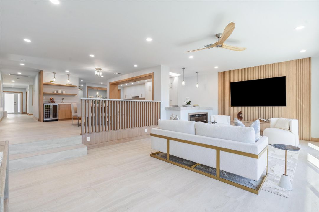 For Sale: $3,495,000 (3 beds, 3 baths, 2752 Square Feet)