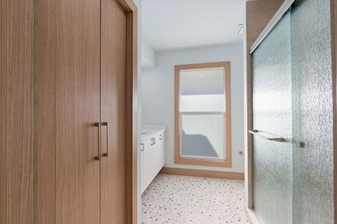 For Sale: $3,495,000 (3 beds, 3 baths, 2752 Square Feet)