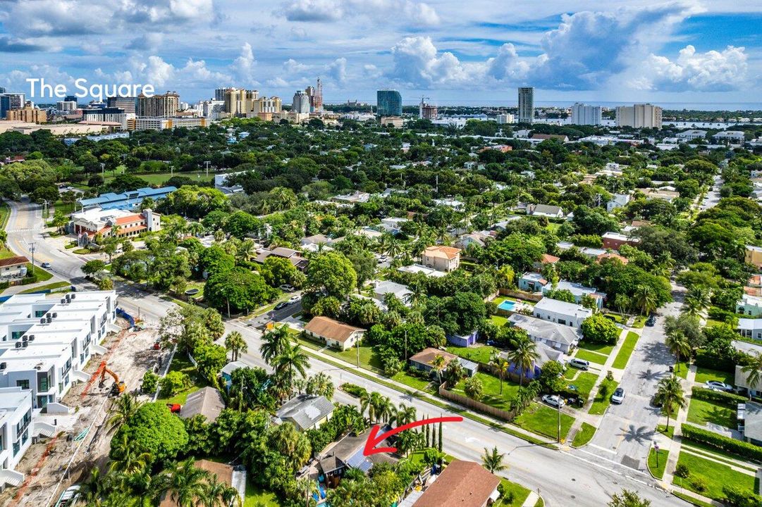 For Rent: $13,500 (2 beds, 2 baths, 1135 Square Feet)