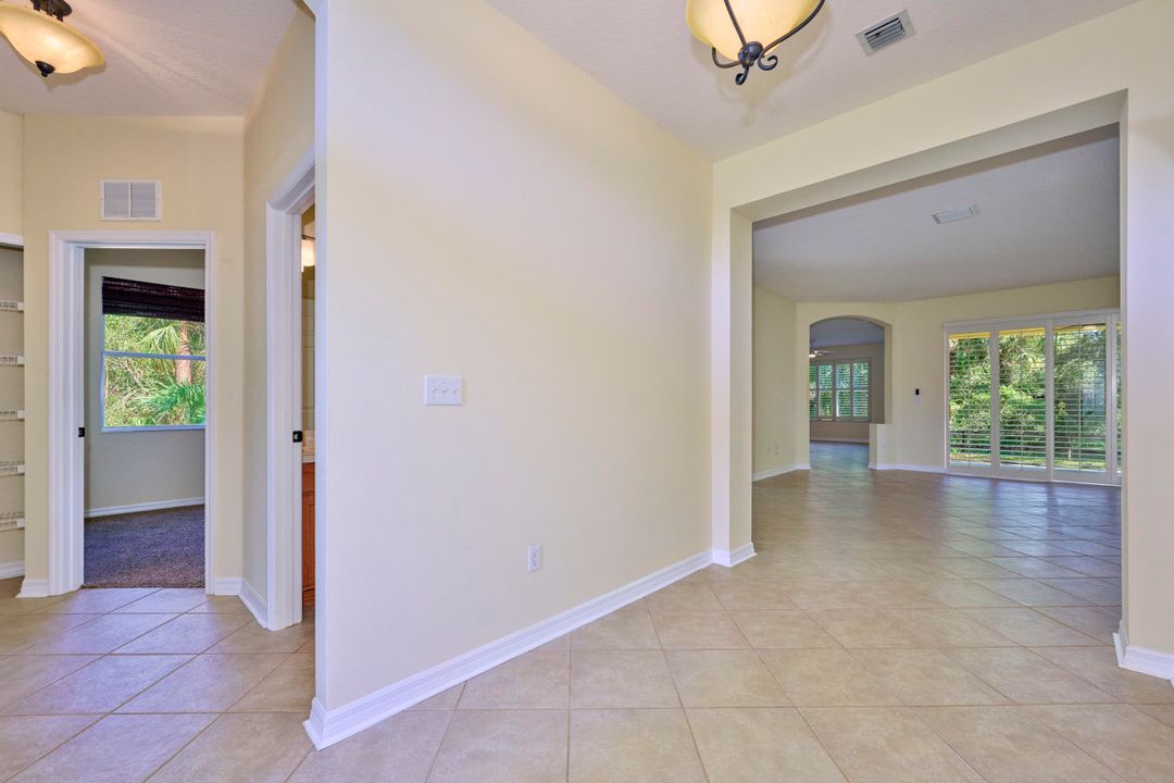 For Rent: $2,250 (3 beds, 2 baths, 2000 Square Feet)