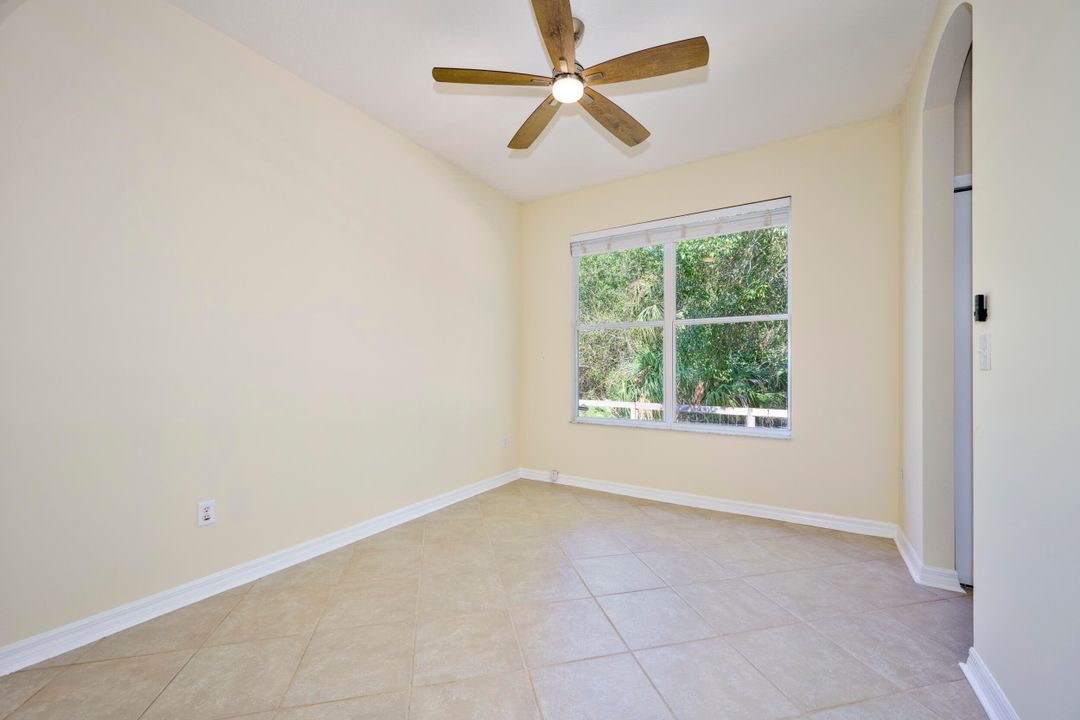 For Rent: $2,250 (3 beds, 2 baths, 2000 Square Feet)