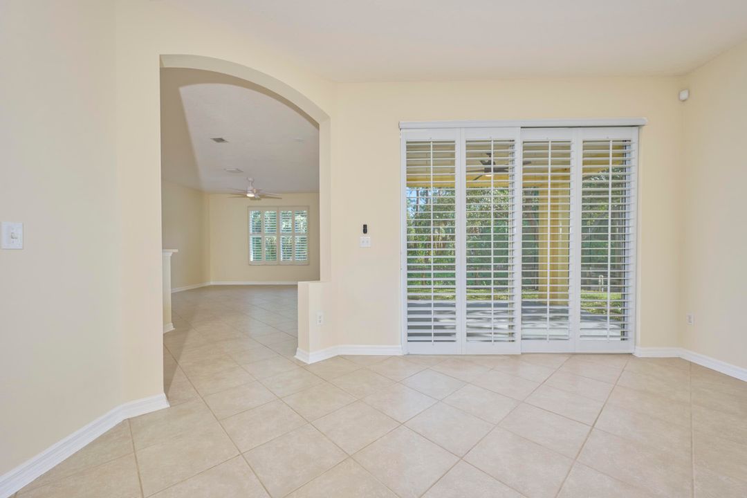 For Rent: $2,250 (3 beds, 2 baths, 2000 Square Feet)