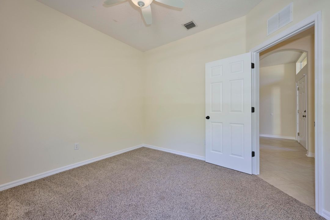 For Rent: $2,250 (3 beds, 2 baths, 2000 Square Feet)