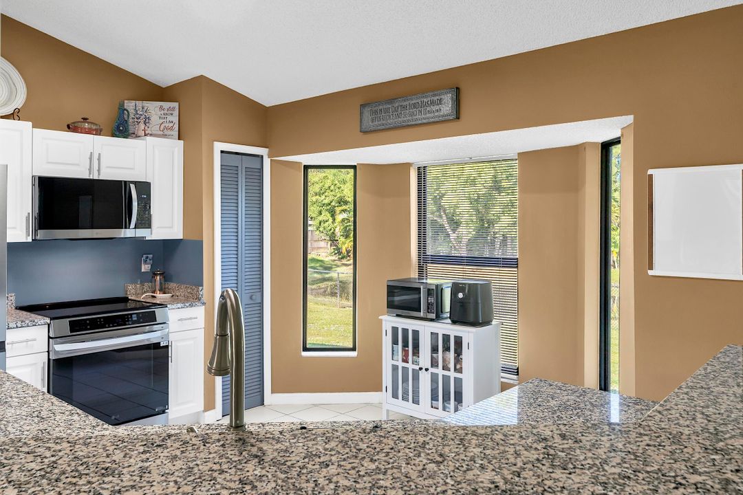 待售: $549,000 (3 贝兹, 2 浴室, 1218 平方英尺)