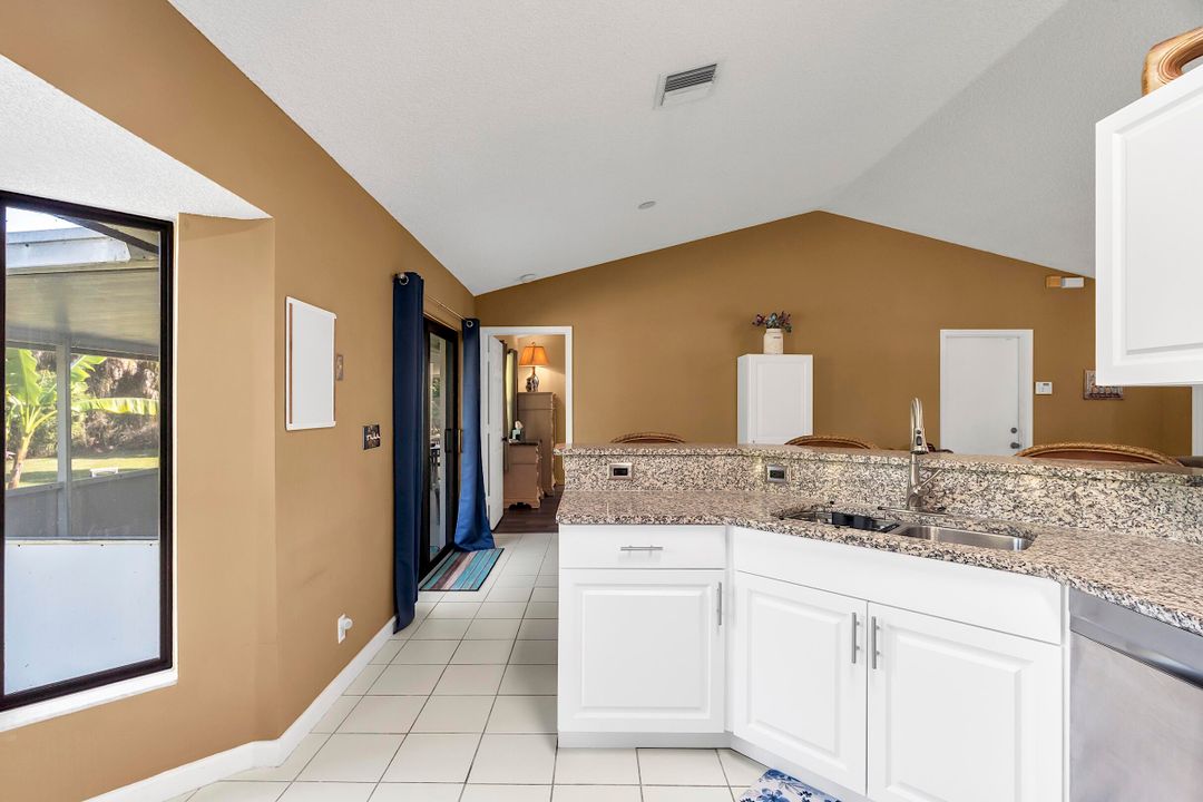 待售: $549,000 (3 贝兹, 2 浴室, 1218 平方英尺)