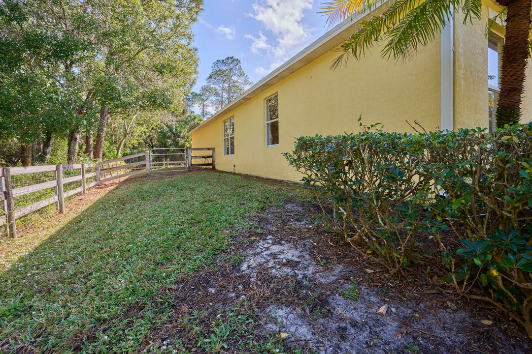 For Rent: $2,250 (3 beds, 2 baths, 2000 Square Feet)