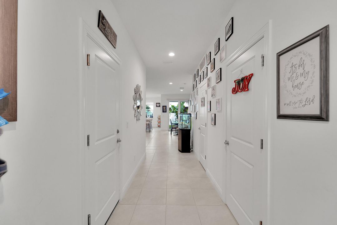 На продажу: $599,000 (3 спален, 2 ванн, 1787 Квадратных фут)