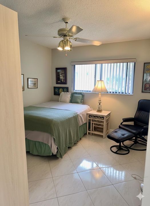 Activo con contrato: $2,000 (2 camas, 2 baños, 900 Pies cuadrados)