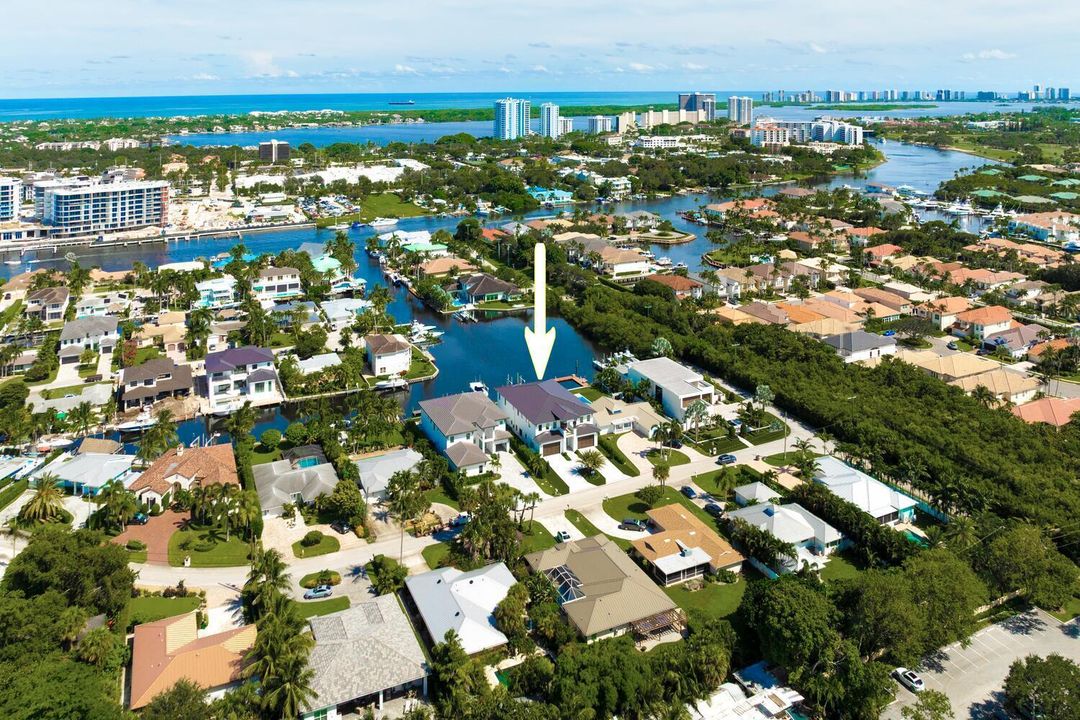 待售: $10,800,000 (6 贝兹, 7 浴室, 7100 平方英尺)