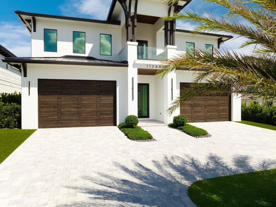 待售: $10,800,000 (6 贝兹, 7 浴室, 7100 平方英尺)