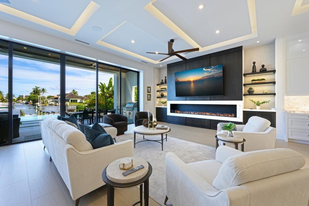 待售: $10,800,000 (6 贝兹, 7 浴室, 7100 平方英尺)