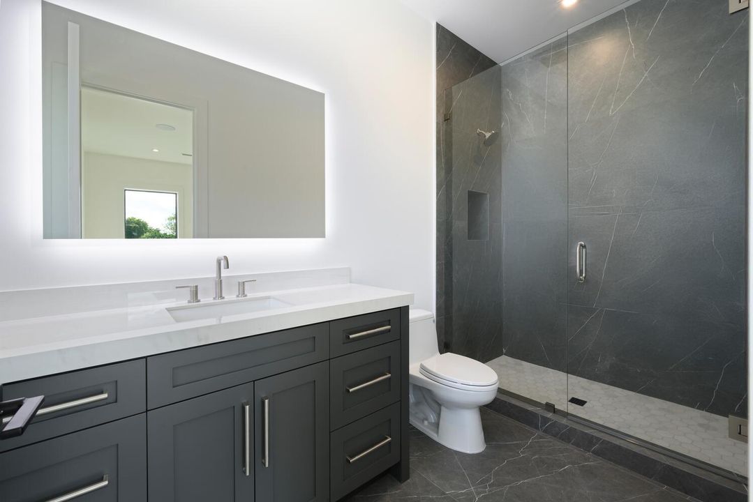 待售: $10,800,000 (6 贝兹, 7 浴室, 7100 平方英尺)