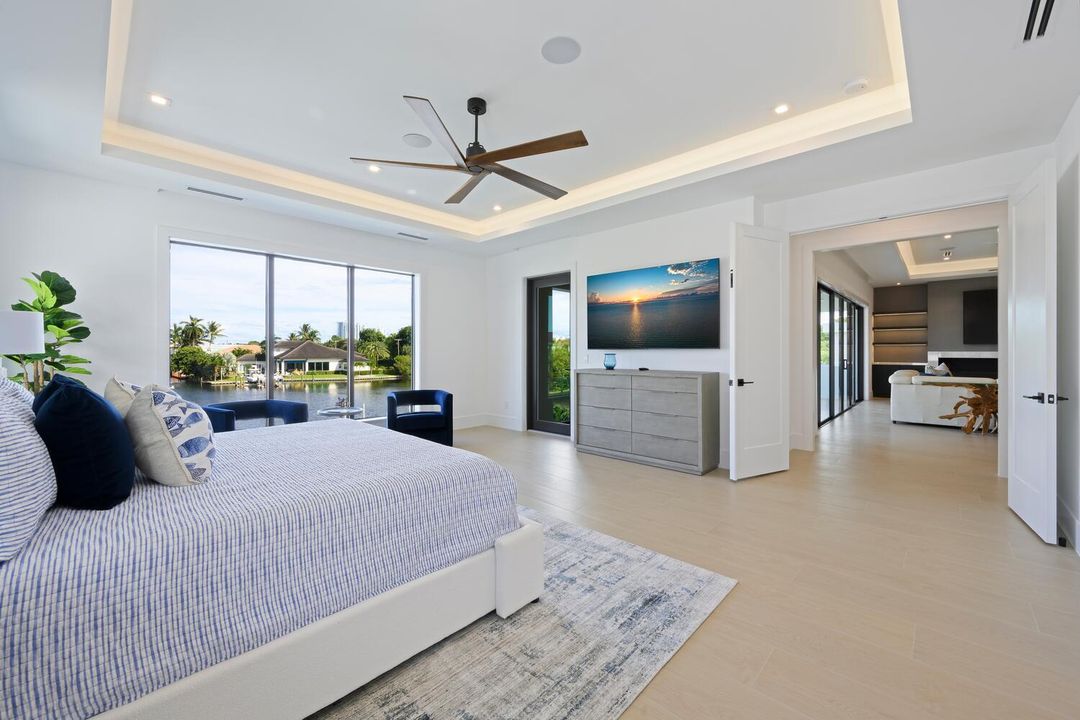 待售: $10,800,000 (6 贝兹, 7 浴室, 7100 平方英尺)