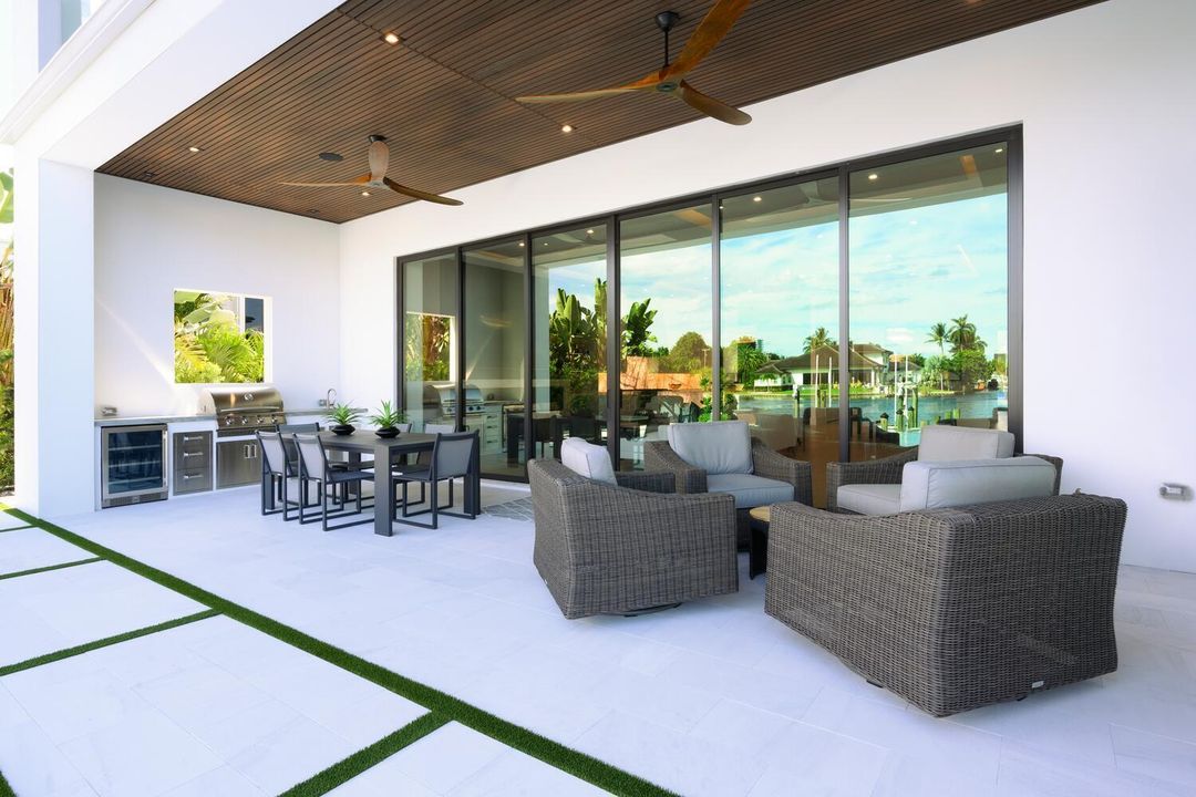 待售: $10,800,000 (6 贝兹, 7 浴室, 7100 平方英尺)