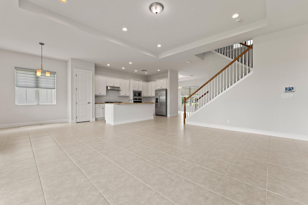 En Renta: $5,300 (5 camas, 3 baños, 3151 Pies cuadrados)