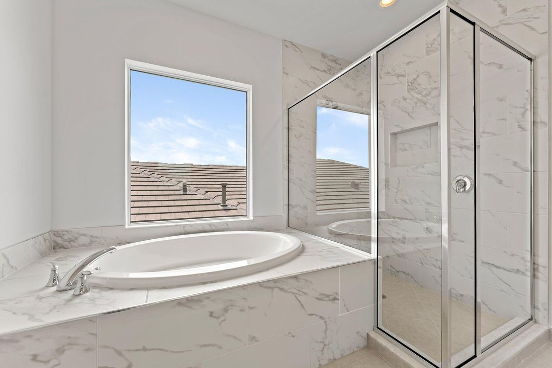 En Renta: $5,300 (5 camas, 3 baños, 3151 Pies cuadrados)