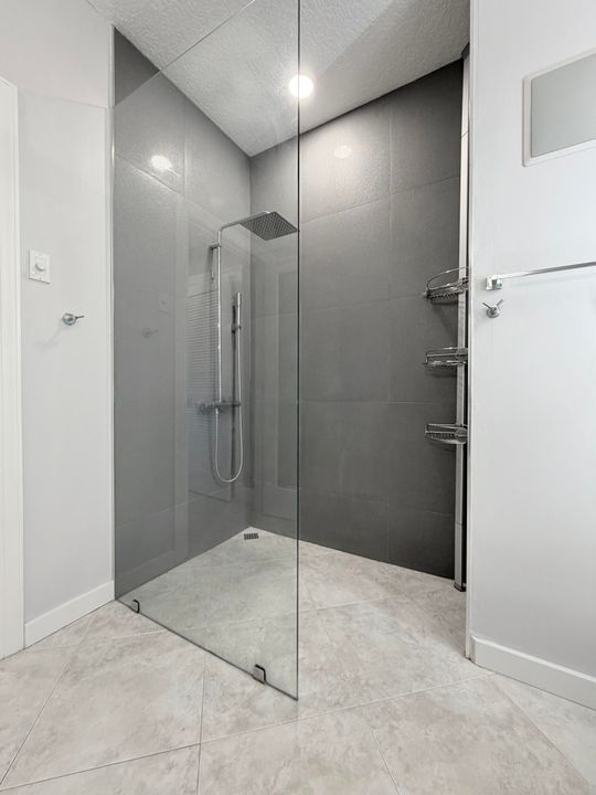 For Sale: $875,000 (3 beds, 2 baths, 2151 Square Feet)