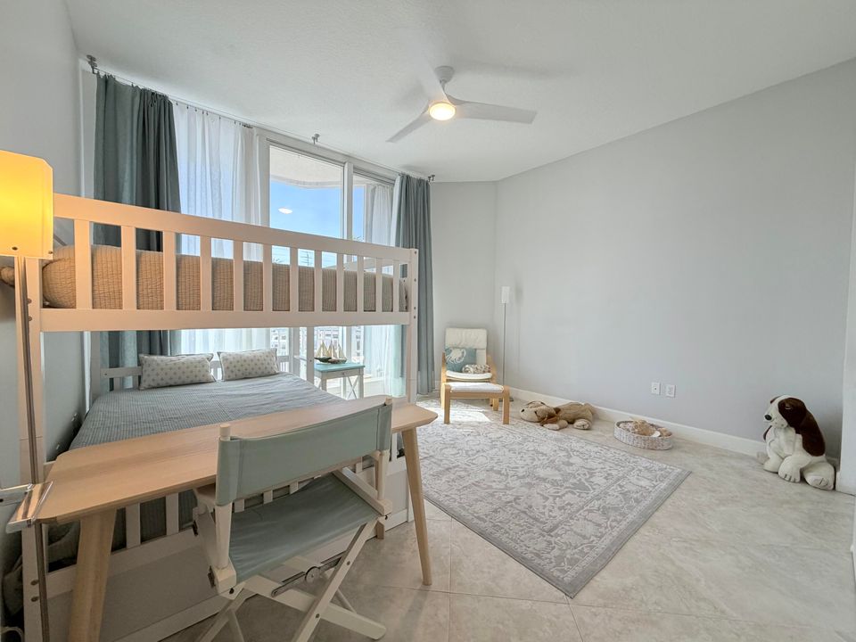 For Sale: $875,000 (3 beds, 2 baths, 2151 Square Feet)