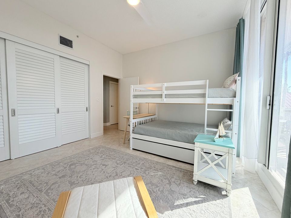 For Sale: $875,000 (3 beds, 2 baths, 2151 Square Feet)