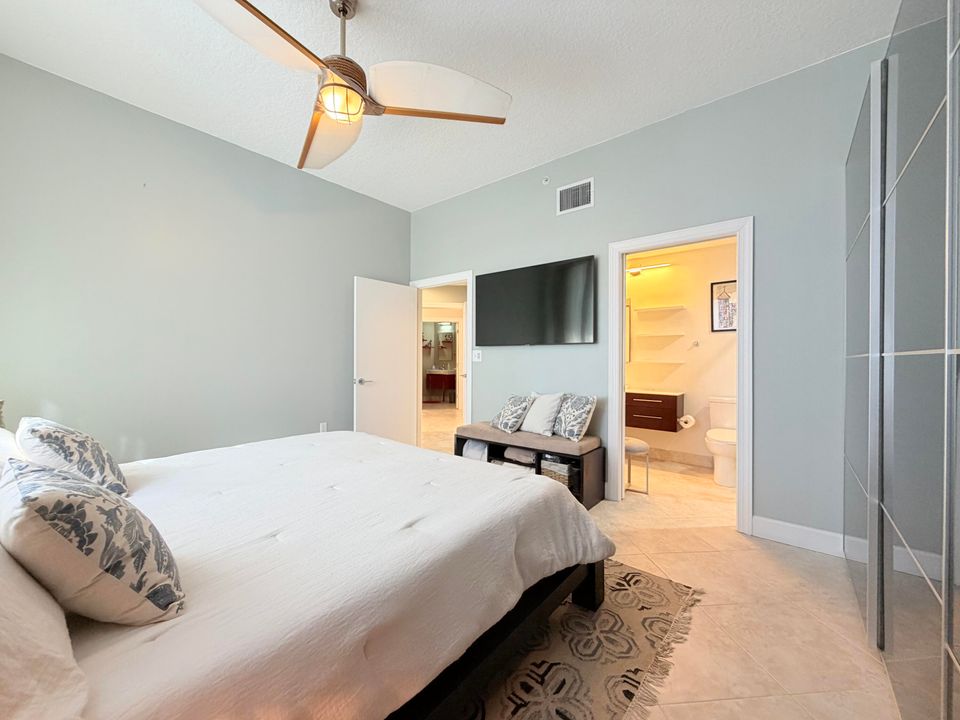 For Sale: $875,000 (3 beds, 2 baths, 2151 Square Feet)