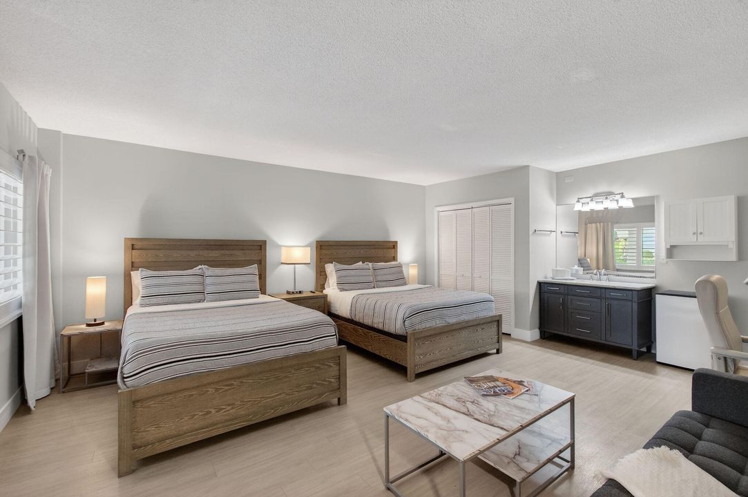 En Venta: $895,000 (2 camas, 2 baños, 1045 Pies cuadrados)