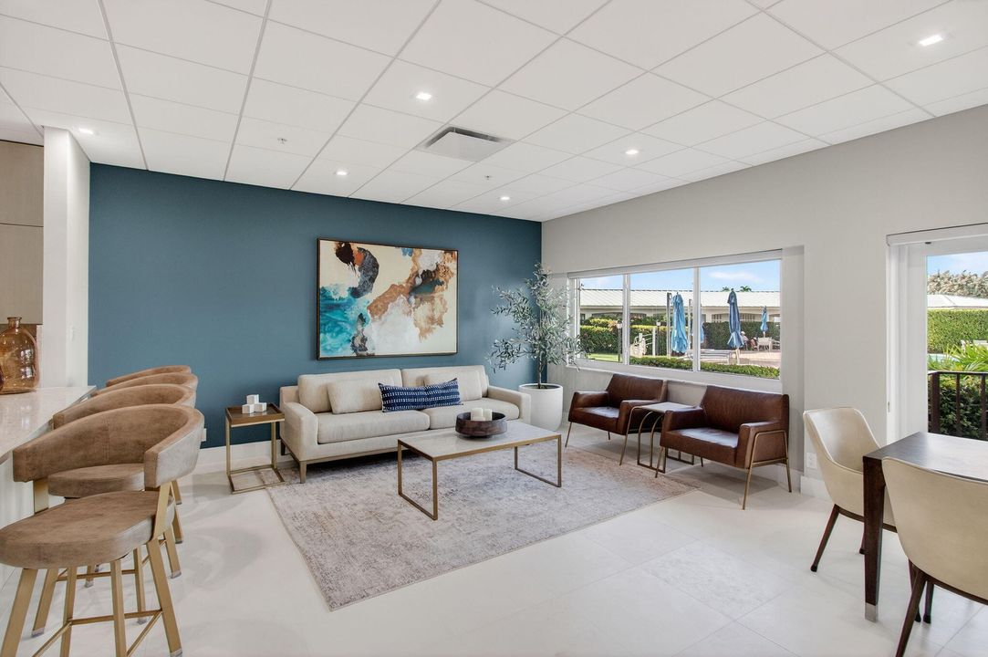 En Venta: $895,000 (2 camas, 2 baños, 1045 Pies cuadrados)