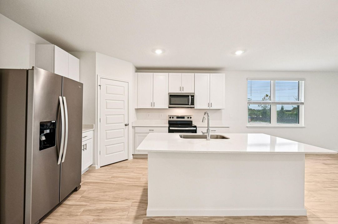 For Sale: $385,590 (3 beds, 2 baths, 1695 Square Feet)