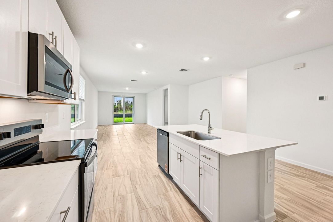 For Sale: $385,590 (3 beds, 2 baths, 1695 Square Feet)