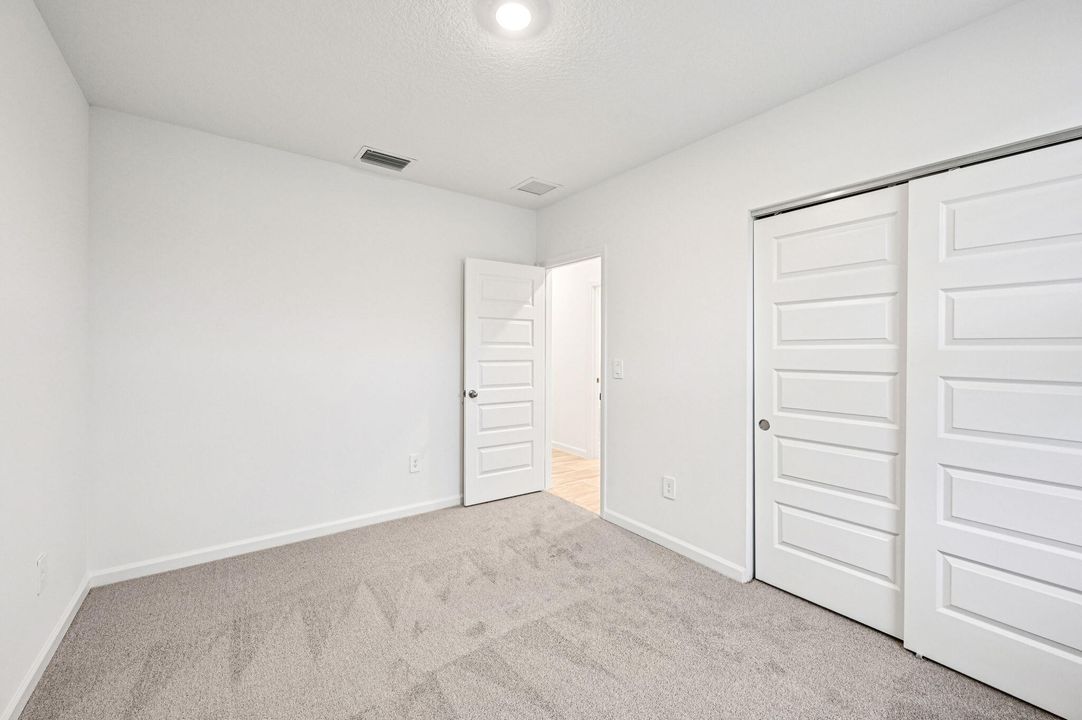 For Sale: $385,590 (3 beds, 2 baths, 1695 Square Feet)