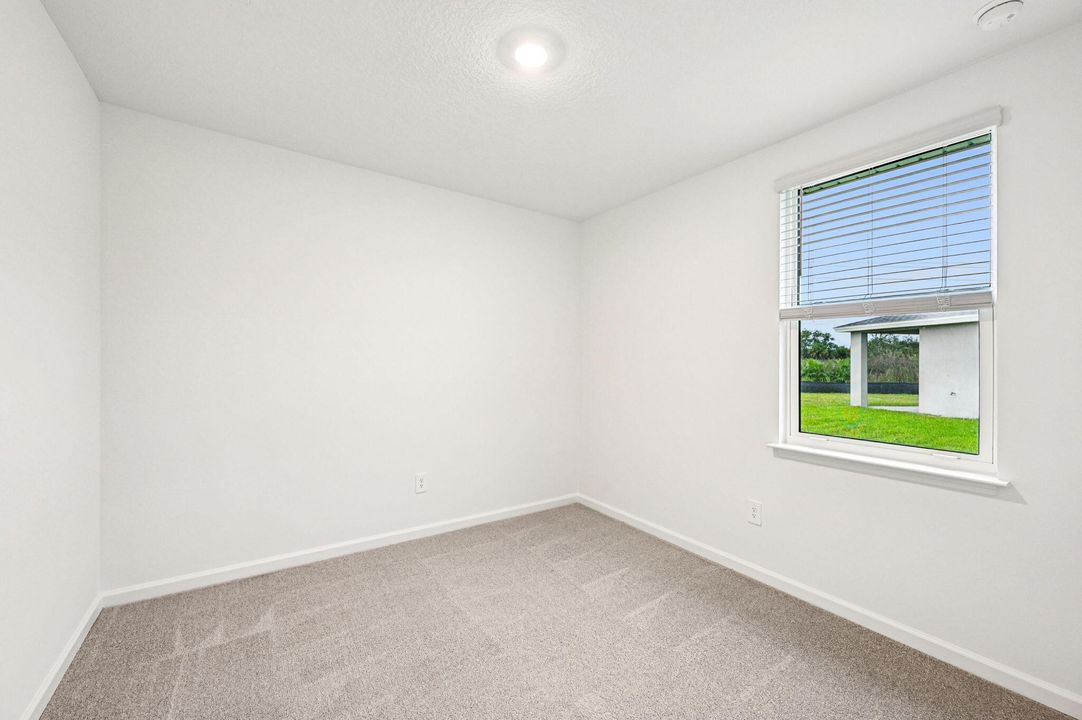 For Sale: $385,590 (3 beds, 2 baths, 1695 Square Feet)