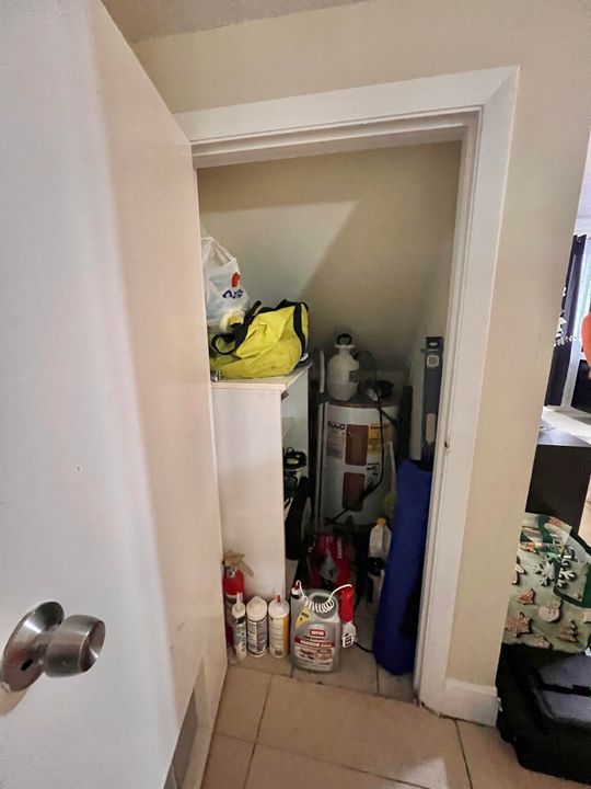 For Rent: $1,900 (2 beds, 2 baths, 1166 Square Feet)