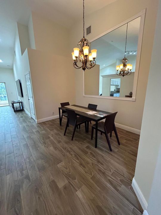 For Rent: $2,795 (2 beds, 2 baths, 1491 Square Feet)