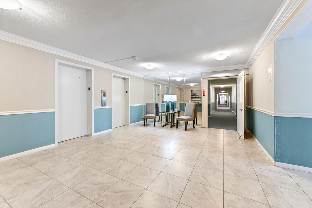 Active With Contract: $749,900 (2 beds, 2 baths, 1247 Square Feet)