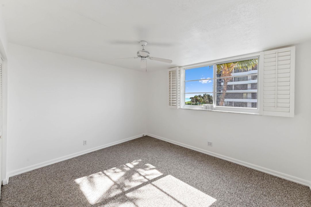 Active With Contract: $749,900 (2 beds, 2 baths, 1247 Square Feet)