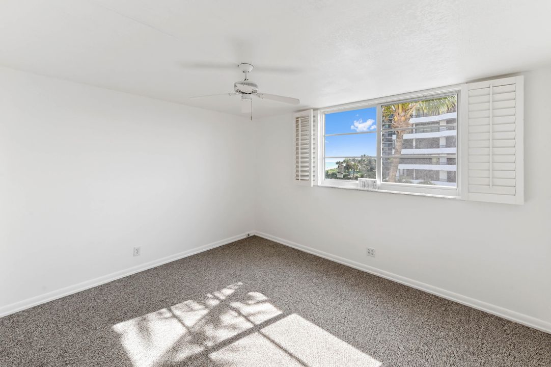 Active With Contract: $749,900 (2 beds, 2 baths, 1247 Square Feet)
