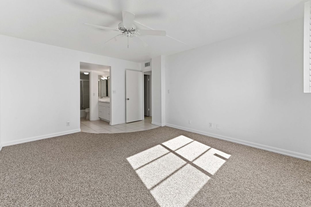 Active With Contract: $749,900 (2 beds, 2 baths, 1247 Square Feet)