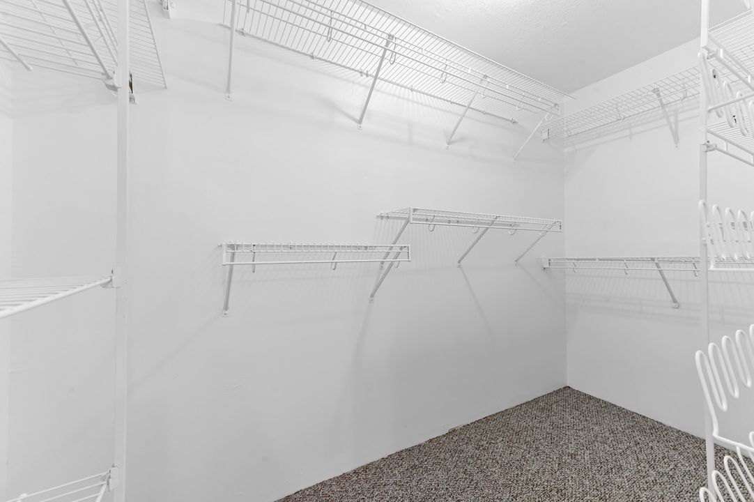 Active With Contract: $749,900 (2 beds, 2 baths, 1247 Square Feet)