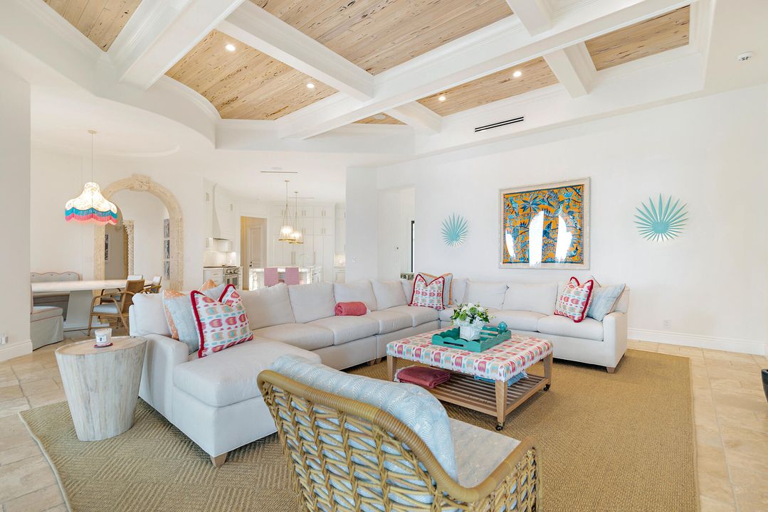 For Sale: $19,500,000 (6 beds, 8 baths, 8176 Square Feet)