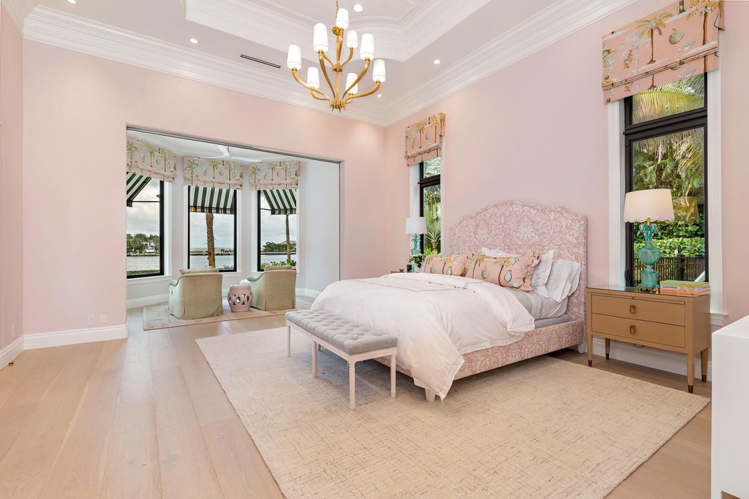 For Sale: $19,500,000 (6 beds, 8 baths, 8176 Square Feet)