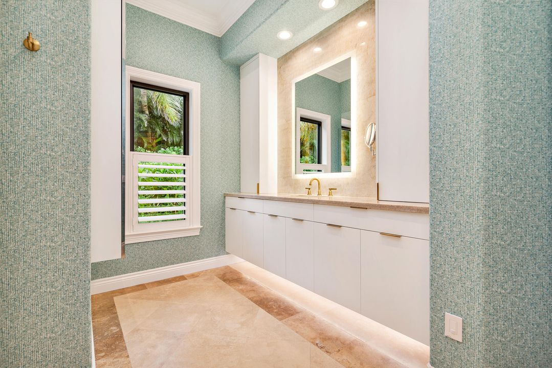 For Sale: $19,500,000 (6 beds, 8 baths, 8176 Square Feet)