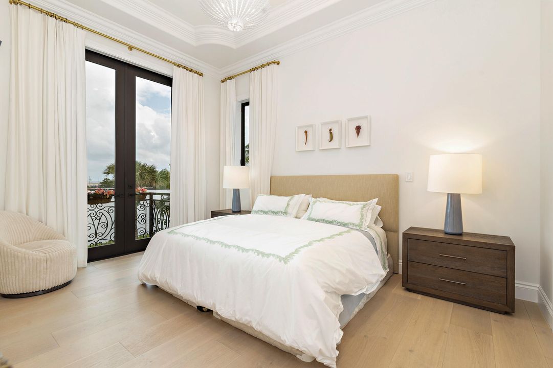 For Sale: $19,500,000 (6 beds, 8 baths, 8176 Square Feet)