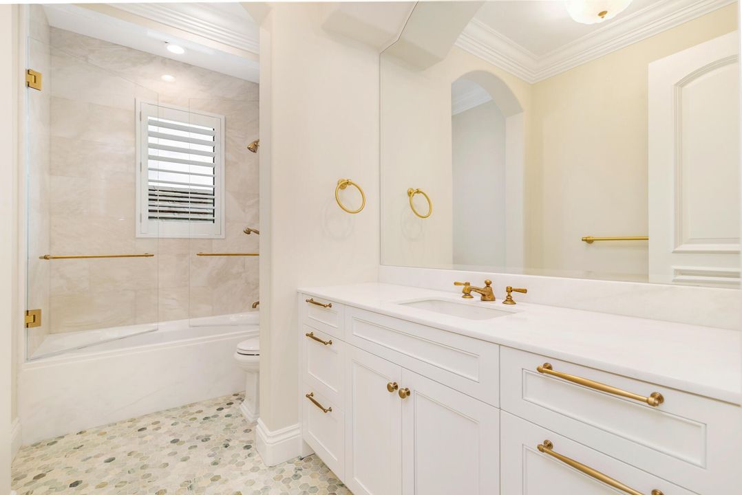 For Sale: $19,500,000 (6 beds, 8 baths, 8176 Square Feet)