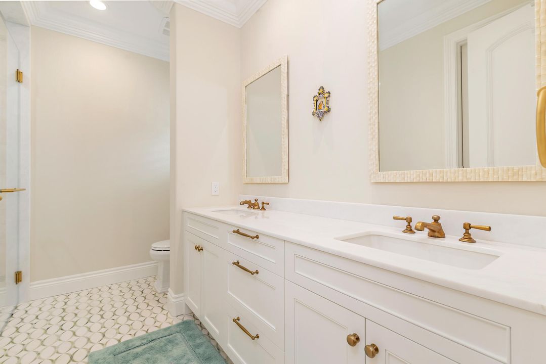 For Sale: $19,500,000 (6 beds, 8 baths, 8176 Square Feet)