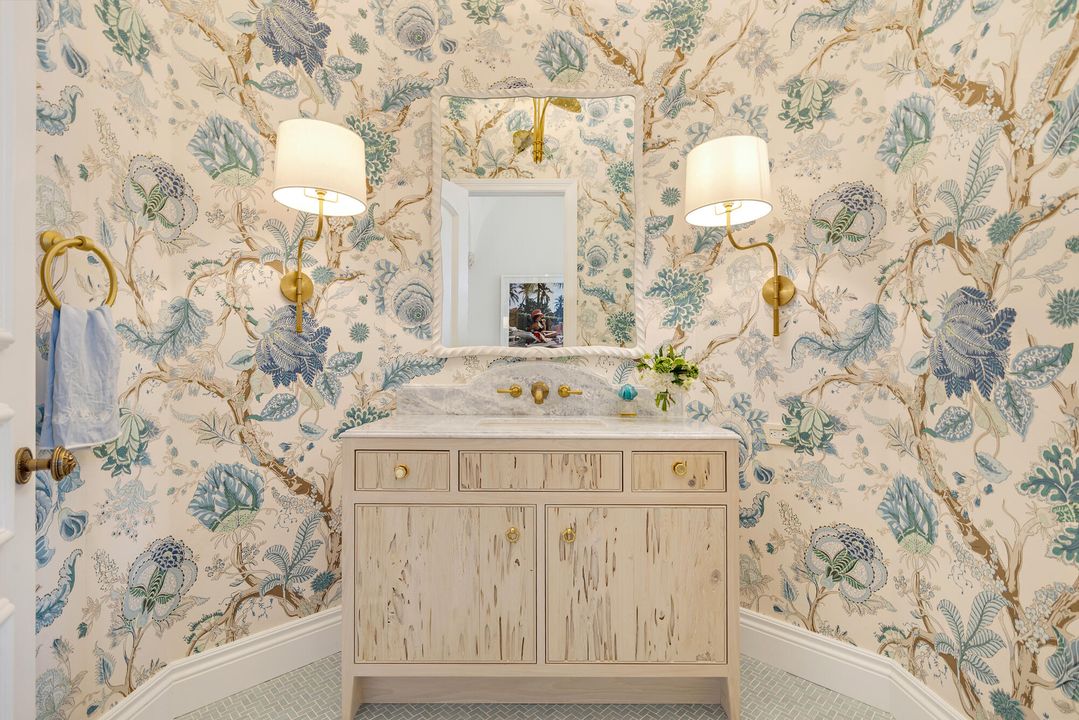 For Sale: $19,500,000 (6 beds, 8 baths, 8176 Square Feet)