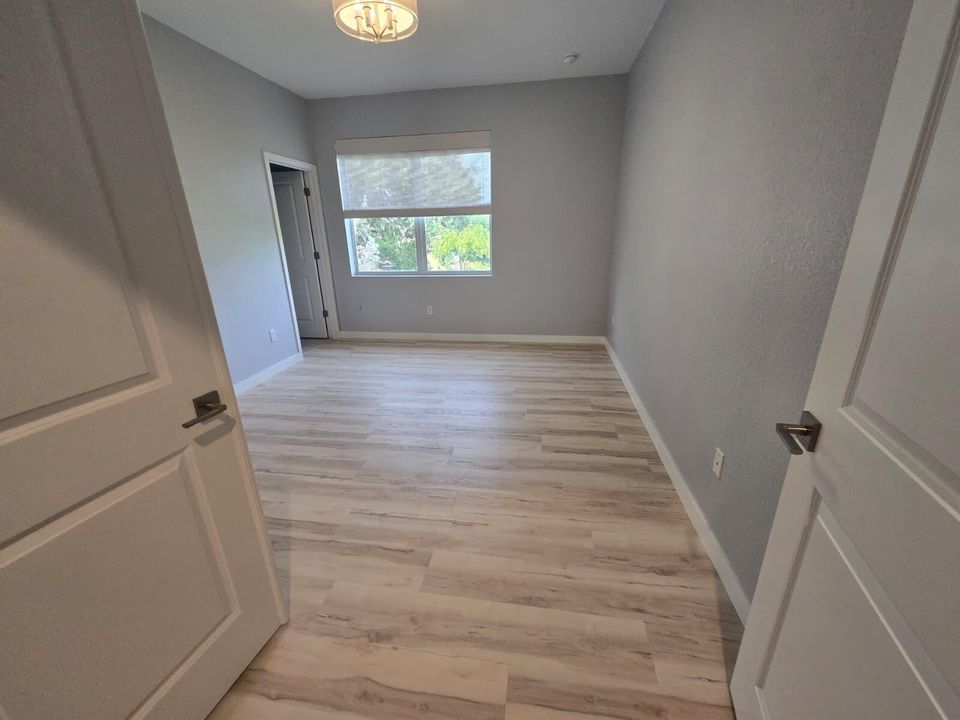 В аренду: $2,900 (3 спален, 2 ванн, 1314 Квадратных фут)