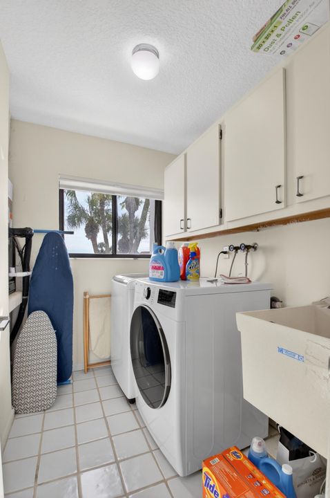 待售: $1,495,000 (3 贝兹, 2 浴室, 2542 平方英尺)